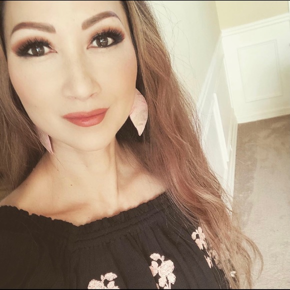 Meet your Posher, Wendy - Picture 1 of 1